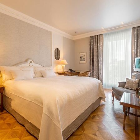โรงแรมโคลอมบี ไฟรบวร์กอิมไบรส์เกา ภายนอก รูปภาพ A room at the hotel